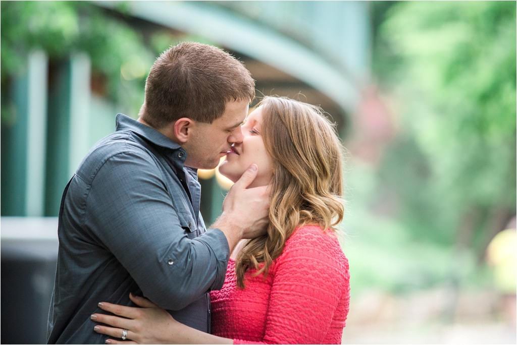 Pittsburgh Maternity Photographer