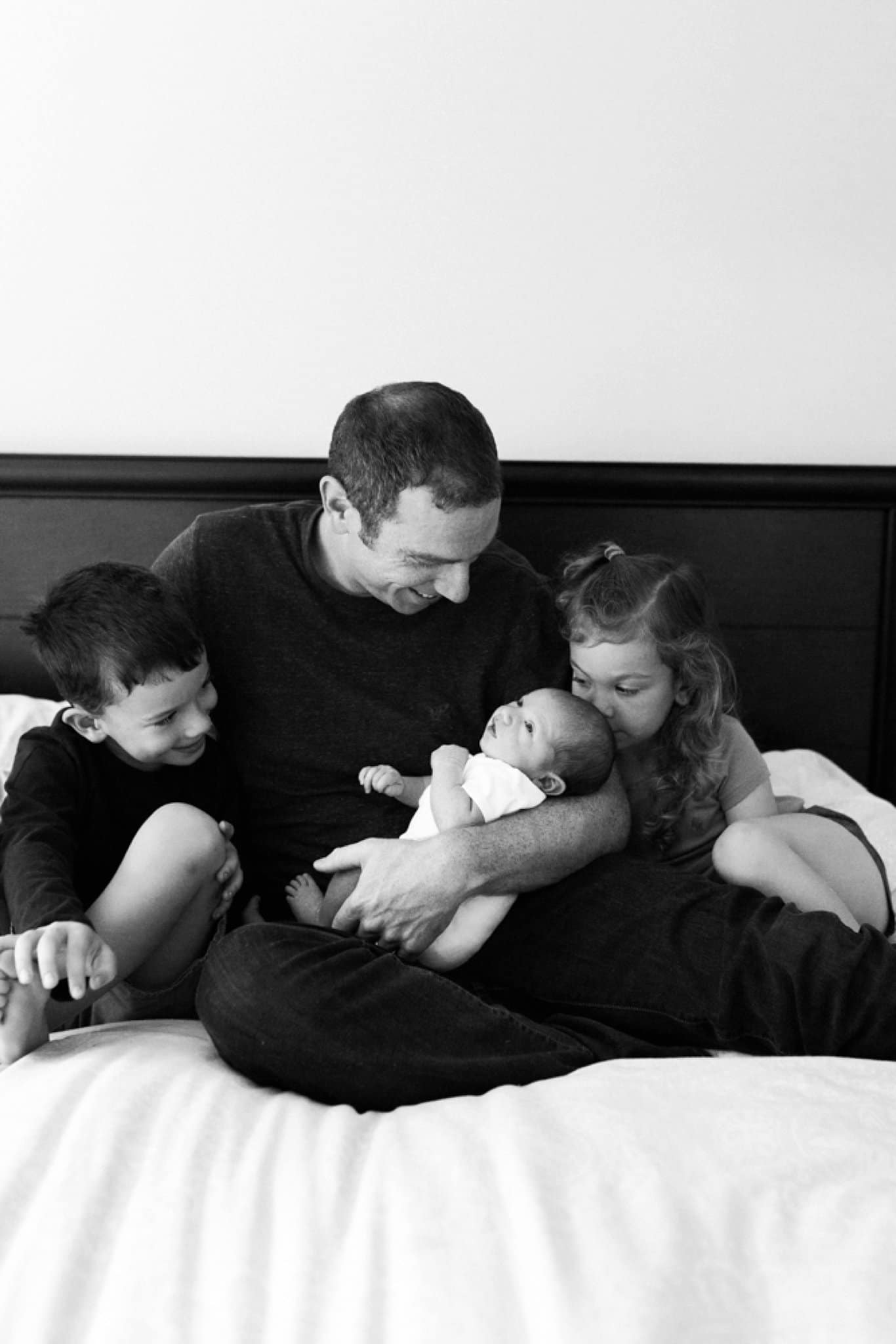 photos of father and children at home in pittsburgh pa