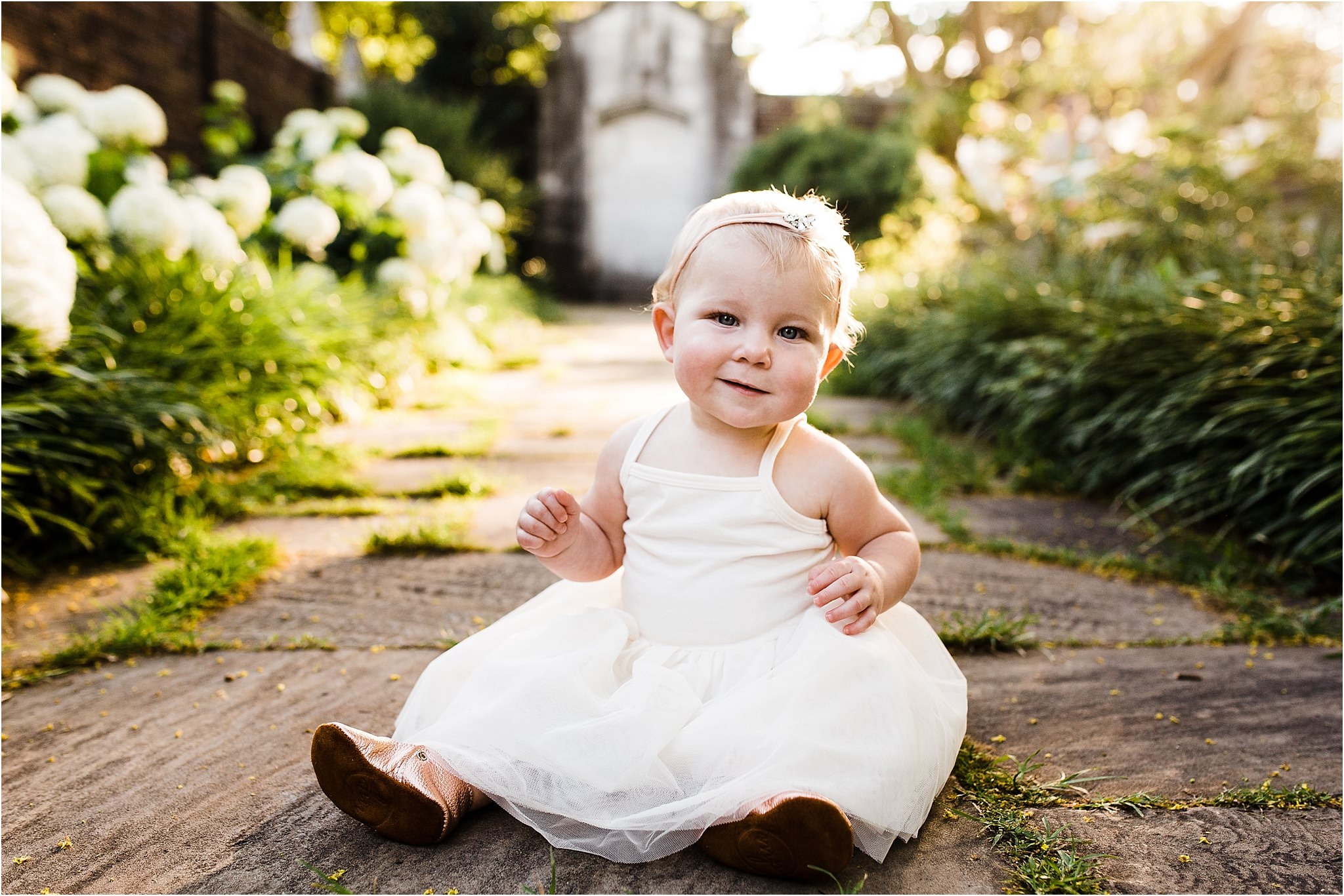 one year old girl photos at mellon park at sunset