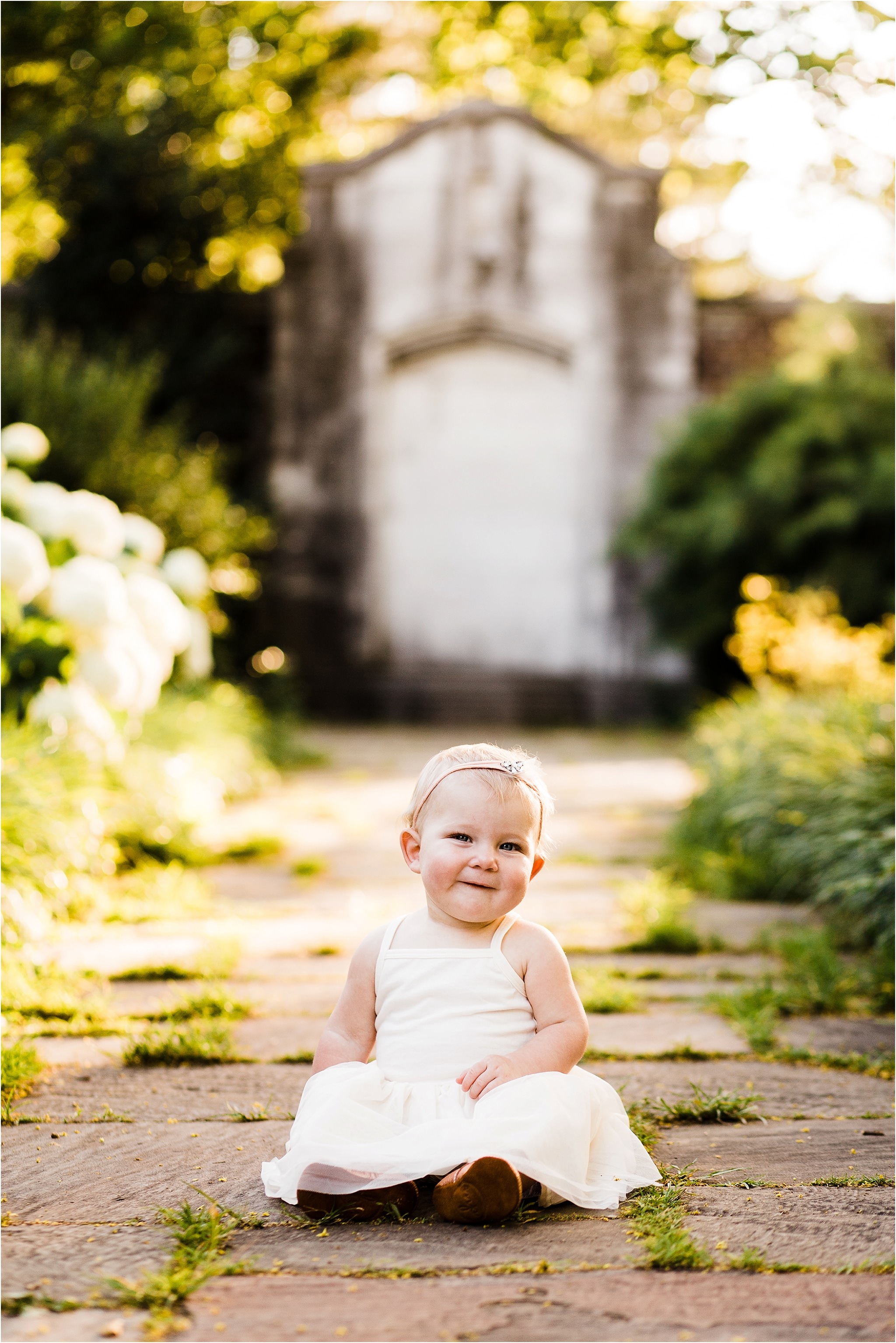 one year old girl photos at mellon park at sunset