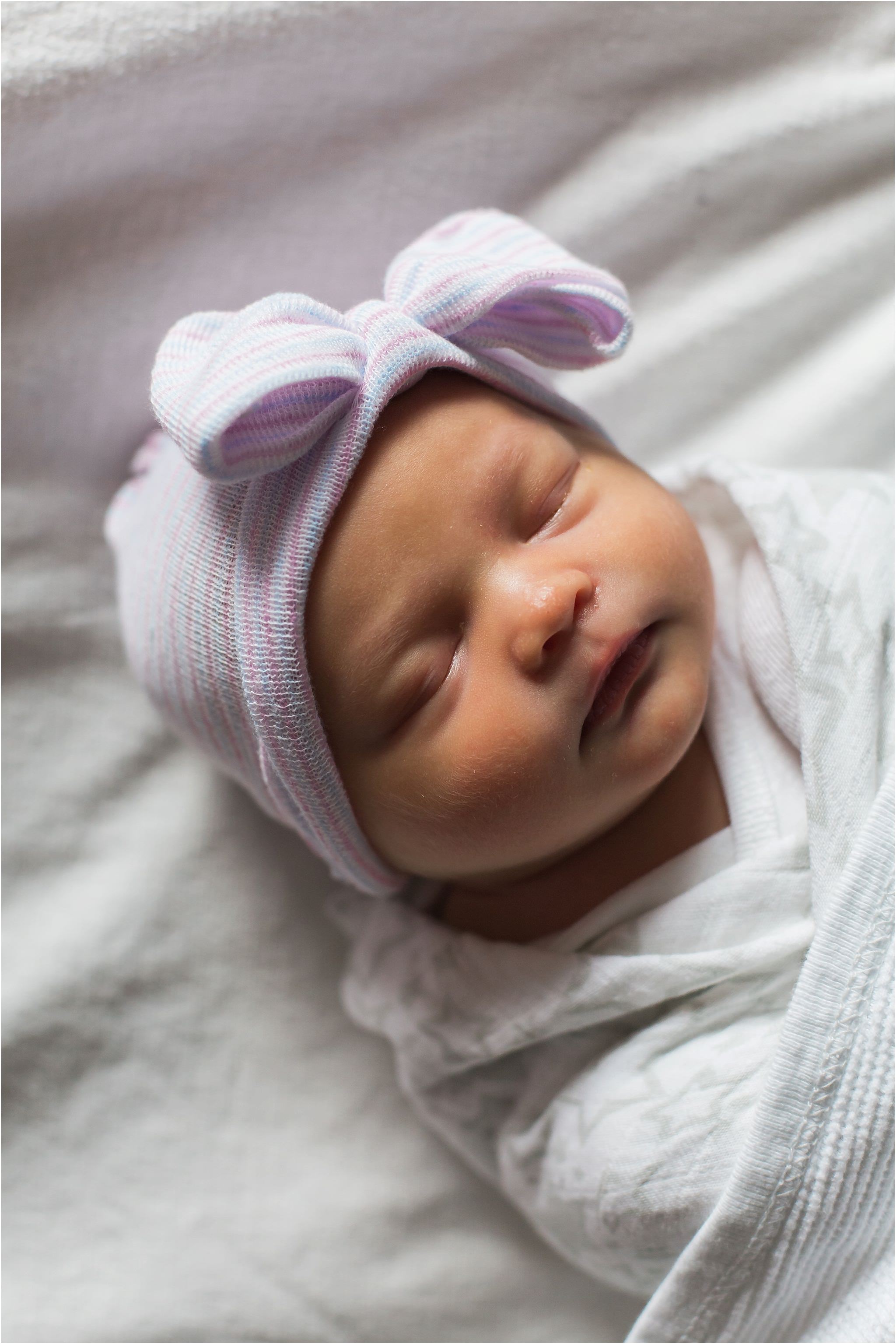 fresh 48 newborn photo at hospital