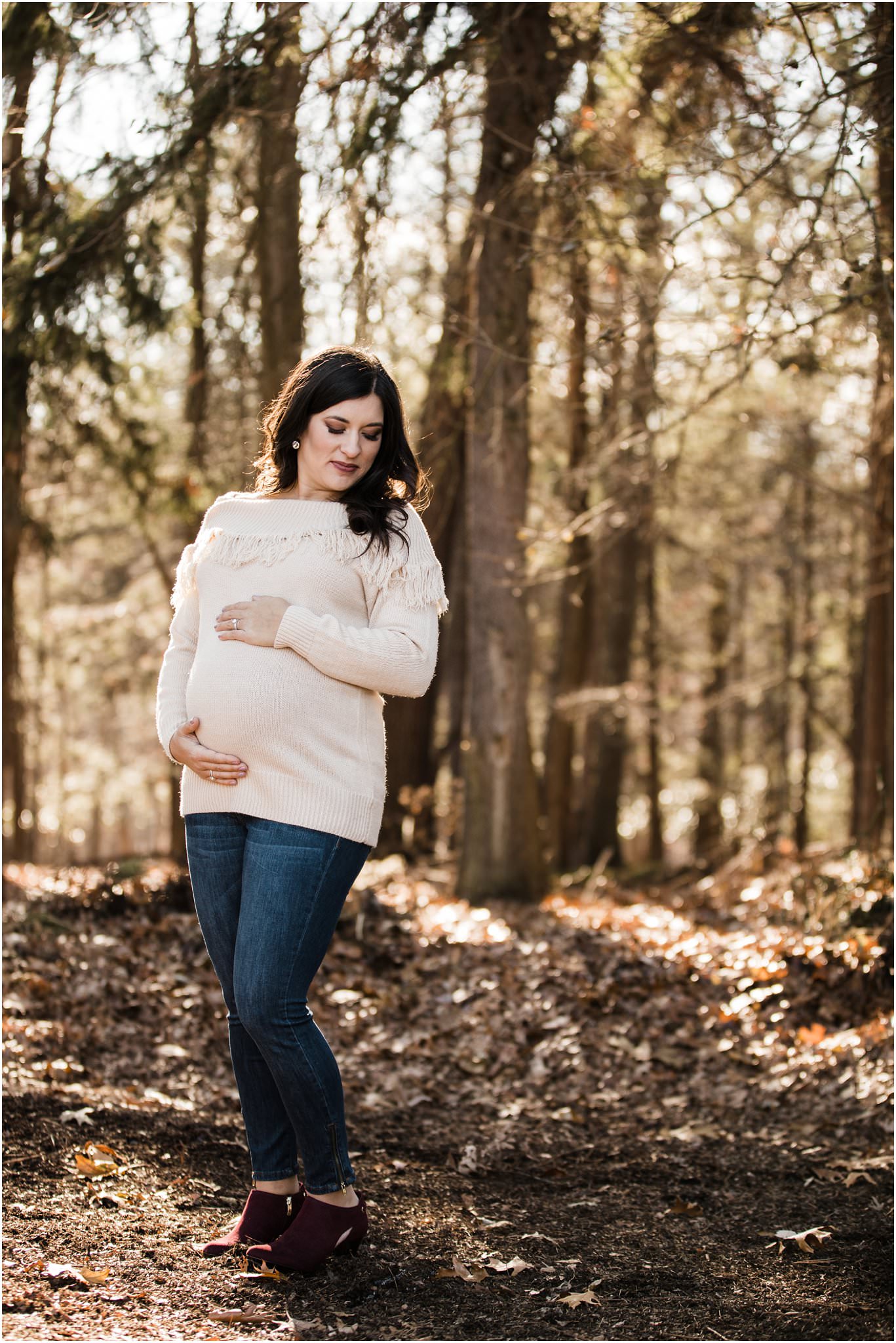 maternity session at hartwood acres