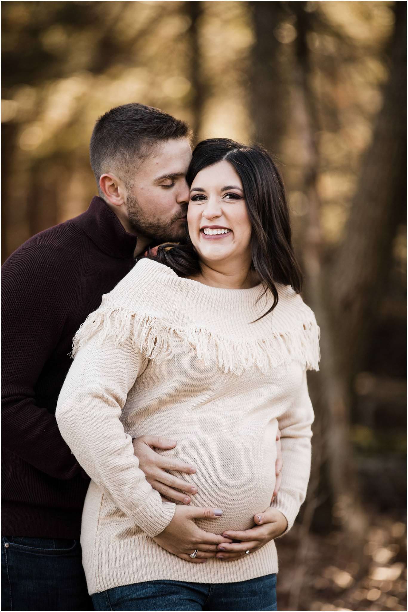 maternity session at hartwood acres